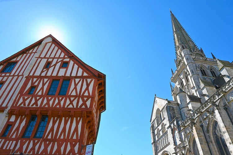 Autun cité historique Cathédrale saint-lazare