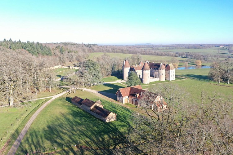 belle vue du parc et du château