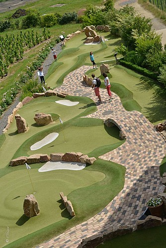 Adventure Golf