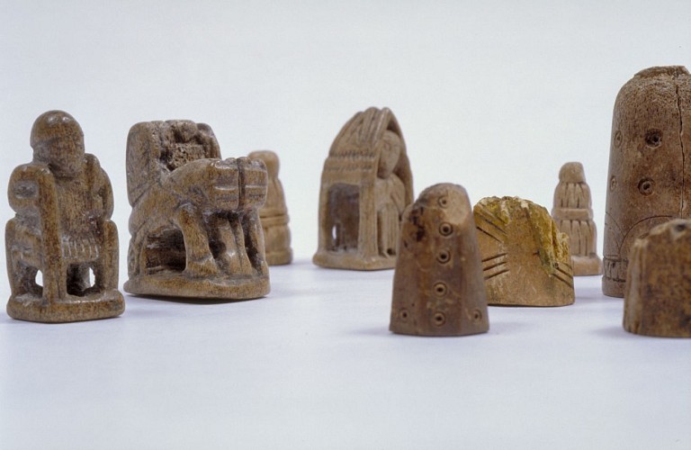 Pièces d'échecs de Loisy