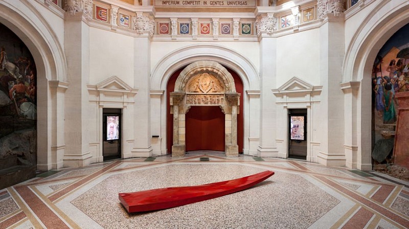 Salle centrale du musée Musée du Hiéron