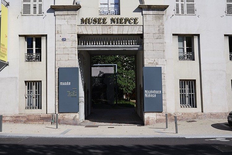 Façade musée Nicéphore Niépce
