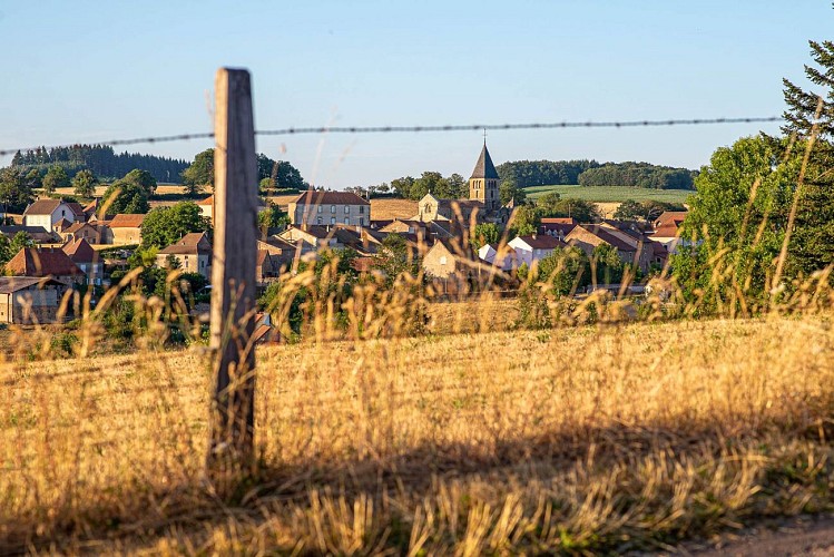 Eglise Romane du Bois-Sainte-Marie