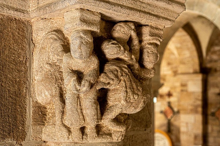 Eglise Romane du Bois-Sainte-Marie