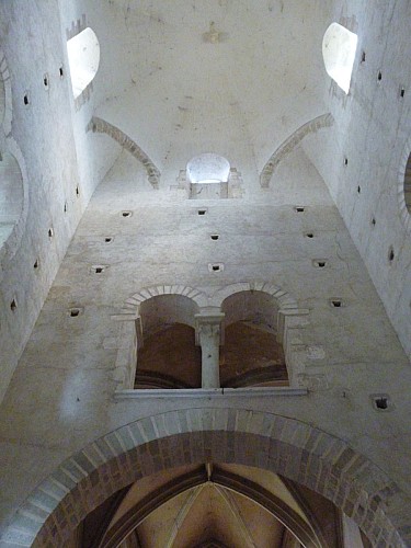 Église Saint-Pierre et Saint-Benoît, croisée du transept