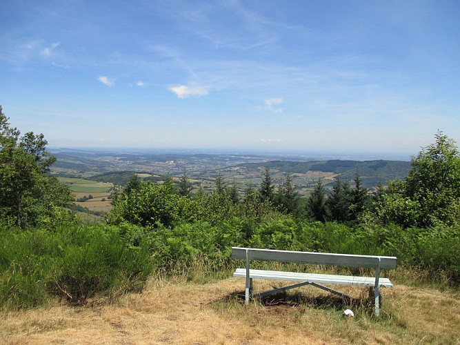 Site-du-Mont-de-la-Mere-Boitier-758m