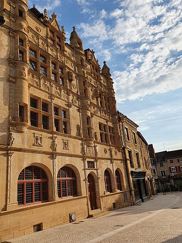 Hôtel de Ville - Maison Jayet Paray-le-Monial