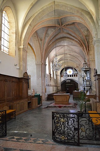 Église de Montcenis, nef