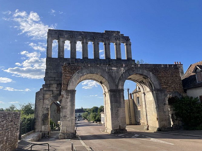 porte d'arroux, patrimoine gallo-romain, Autun