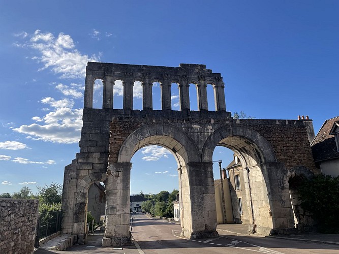 porte d'arroux, patrimoine gallo-romain, Autun