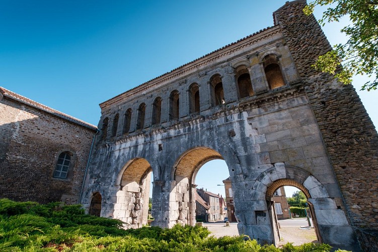 Porte Saint-André à Autun