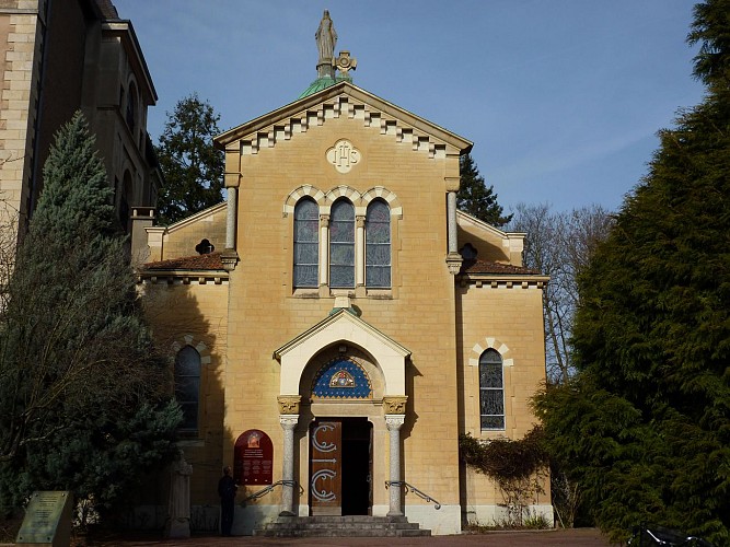 Façade Chapelle La Colombière