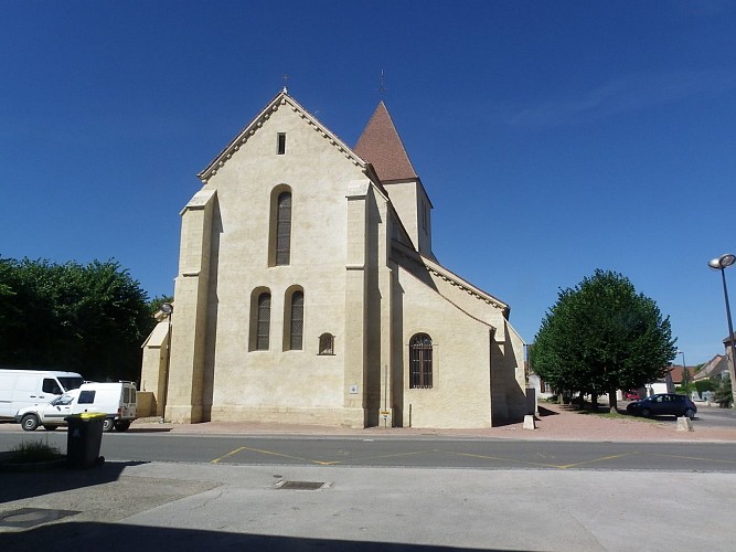 Chevet plat cistercien