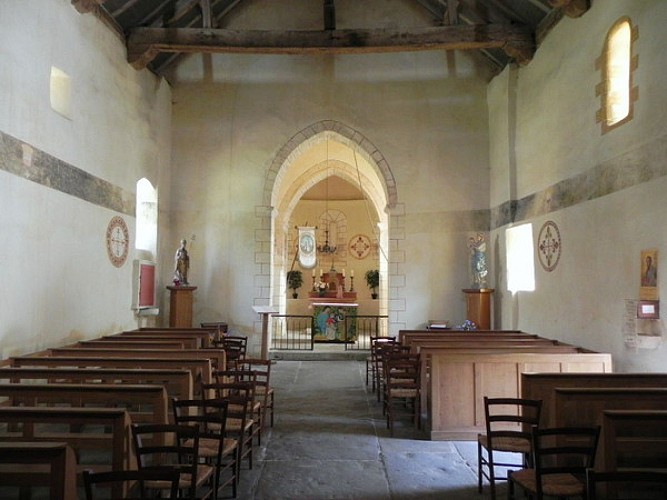 Saint-Clément-sur-Guye : nef