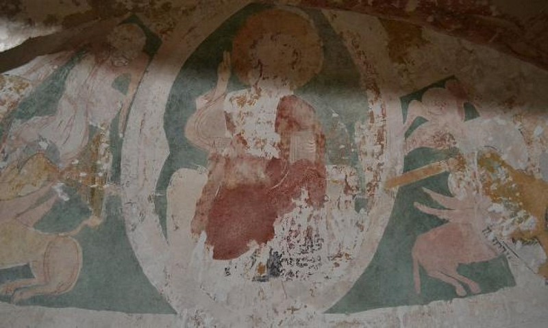 BUFFIERES : peinture murale de l'abside