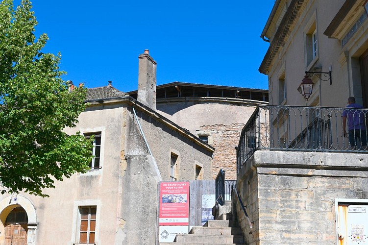 Wivisites Autun cité historique, prison panoptique