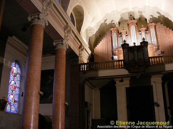 Grand orgue de tribune de la cathédrale Saint-Vincent de Mâcon