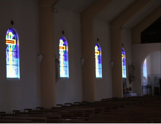 Église Saint-Eugène du Creusot, nef