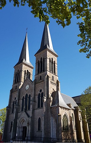 Église Saint-Henri, Le Creusot