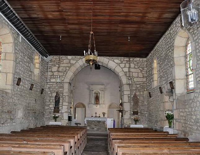 Église romane Saint-Firmin, intérieur