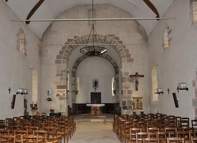 Intérieur de l'église de TORCY