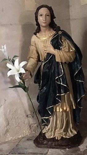 Statue baroque (restaurée) de sainte Philomène église St André de Dennevy