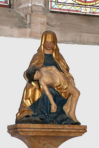 Eglise Saint-Denis-de-Vaux Pieta