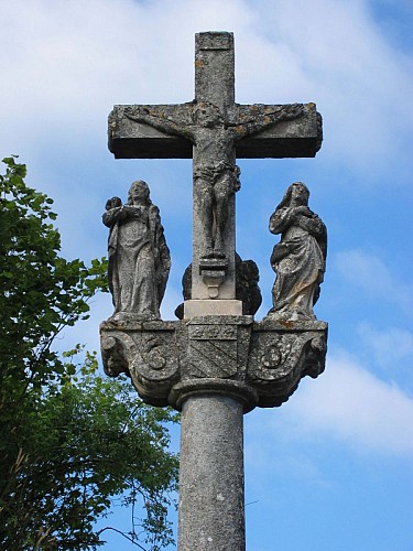 Croix de Saint-Denis-de-Vaux