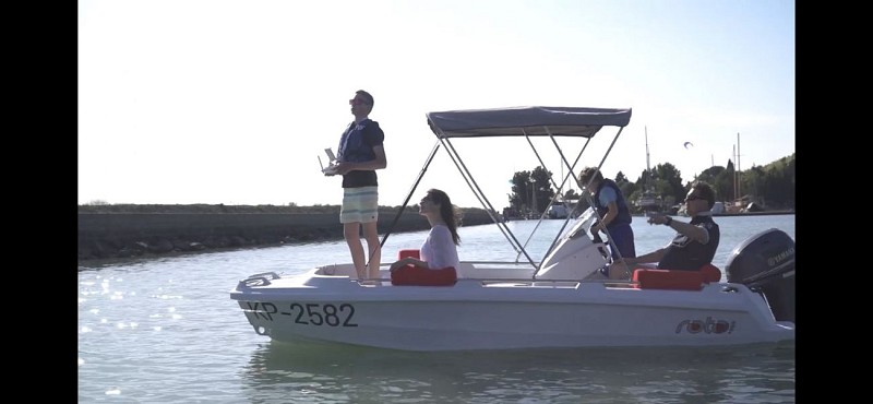 BATEAU A MOTEUR SANS PERMIS