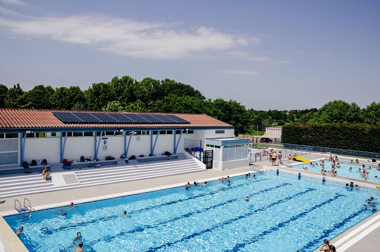 Piscine vue toboggan