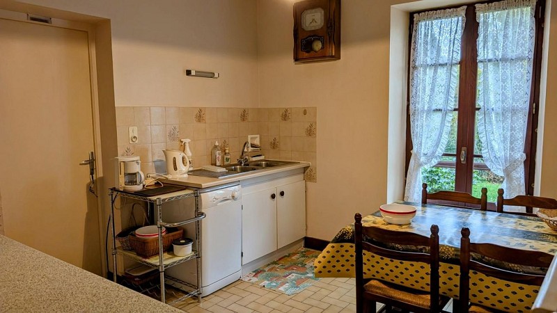 Gite "La Condamine" à Eymoutiers en Haute-Vienne (Limousin en Nouvelle Aquitaine)- cuisine_5