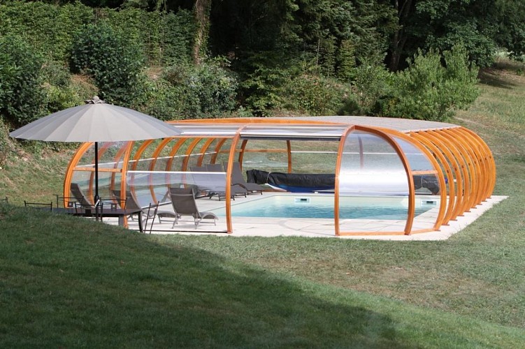 Gite "Brenac Jeune" à Eymoutiers en Haute-Vienne (Limousin)- la piscine_3