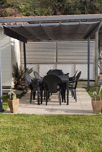 Meublé Les Néfliers