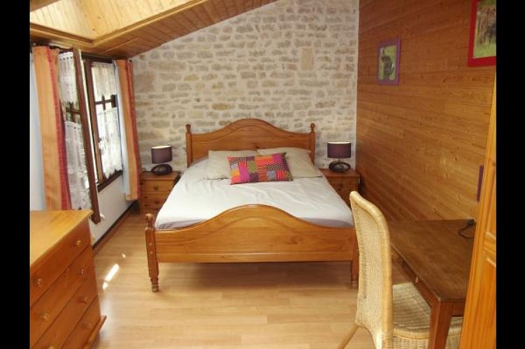 Chambre 'Loriot' à l'Ecurie du Marais - marais poitevin