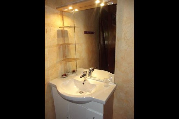 Chambre Fritillaire Ecurie du marais - marais poitevin