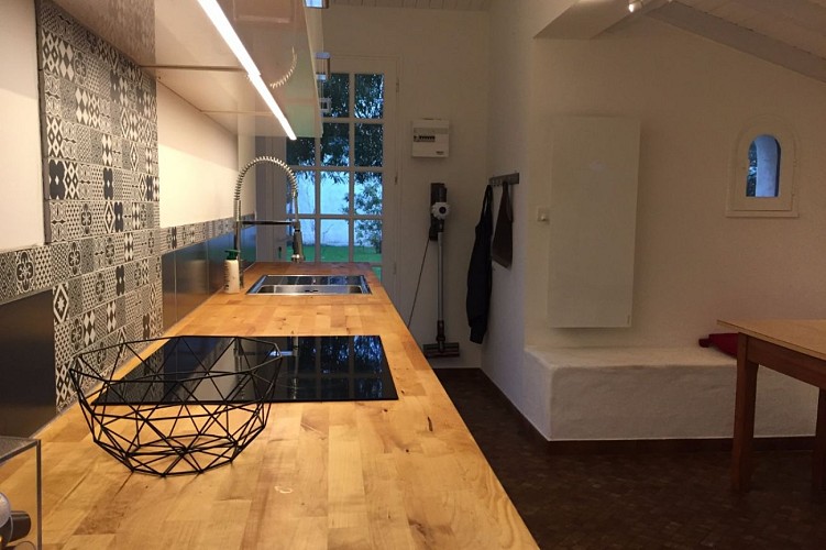 A 200m de la plage de la Clère, à l'orée du Bois de La Chaise sur l'ile de Noirmoutier