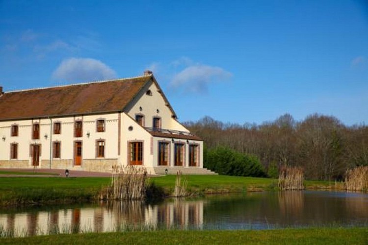 La Bussière- Gite les blots-façade