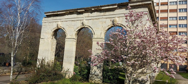 L’orangerie du château de Charentonneau