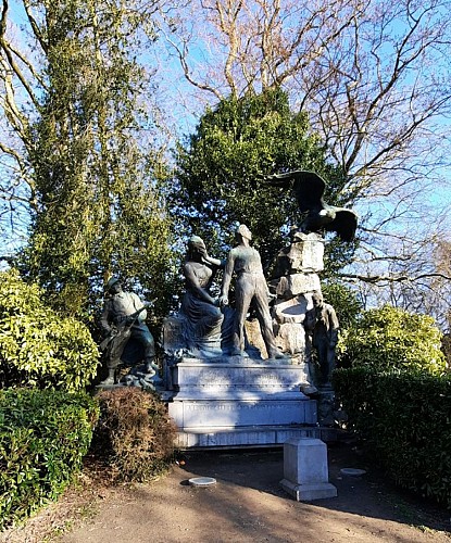 Monument aux morts – Alfred Courtens
