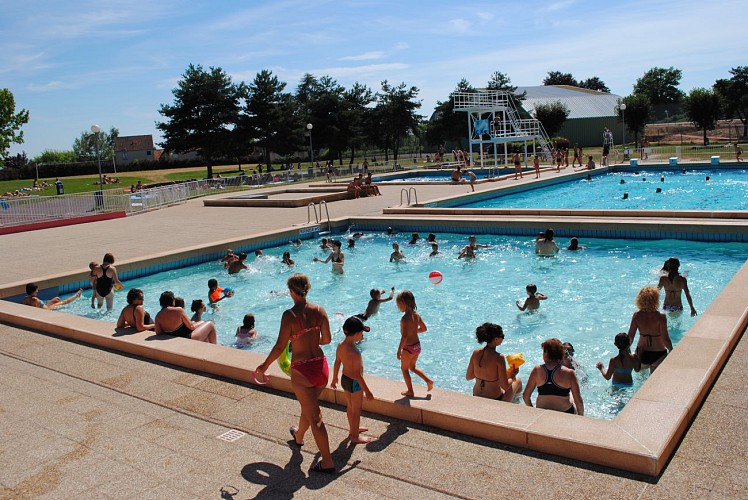 Piscine-Sanvignes--Service-communication-mairie-de-Sanvignes