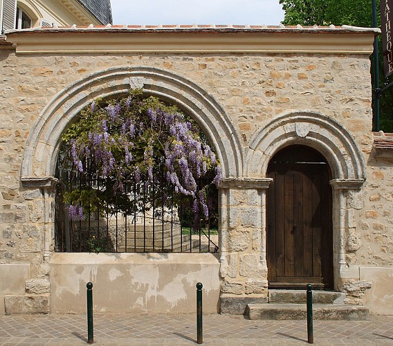 Porte du Moustier de Péronne