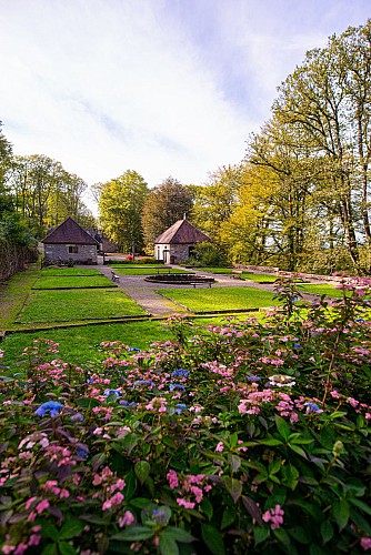 Luxeuil-les-Bains Vosges du Sud - Ermitage St Valbert