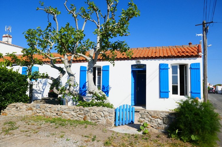 Jolie maison de vacances à 150 mètres de la plage de Luzéronde