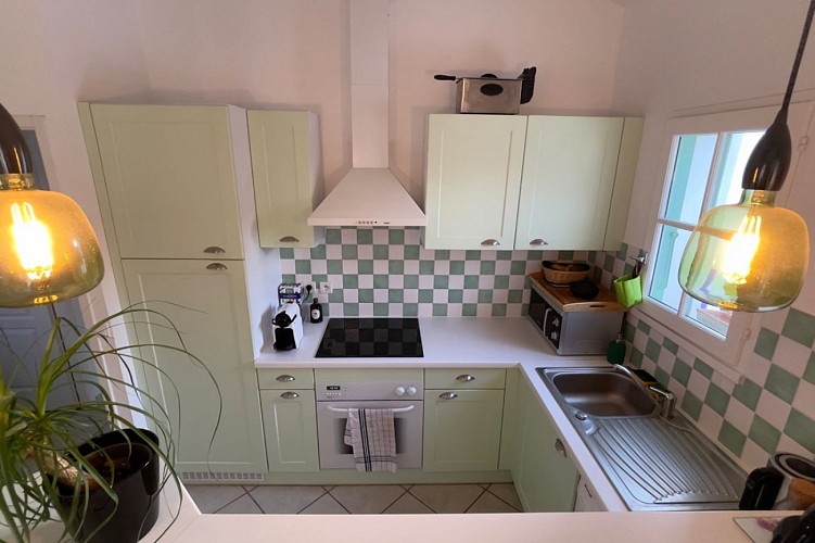 Comme chez vous, proche de l'océan et forêt. Piscine privée chauffée