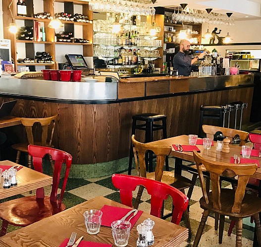 Bistro-du-Haou-Biarritz-salle2