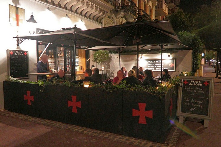 Un jour à Peyrassol Biarritz terrasse