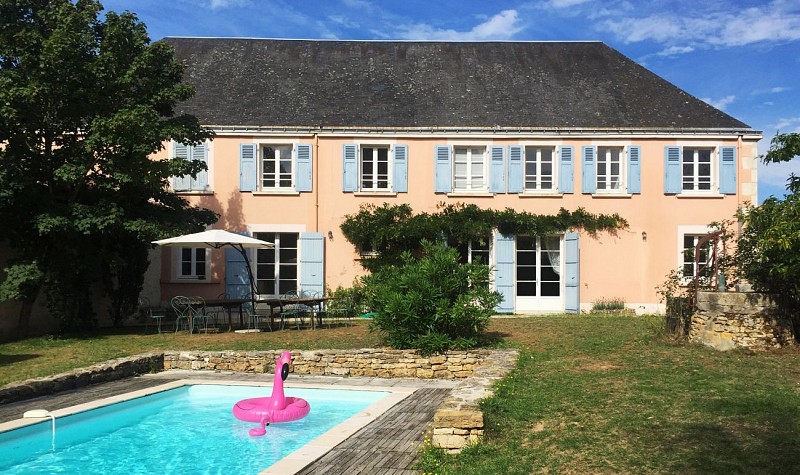 GÎTE DE GROUPE "VILLA ET MANOIR" - CHÂTEAU DE BOURNEAU