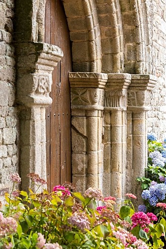 The church presinct of the Vieux Bourg of Saint-Lormel