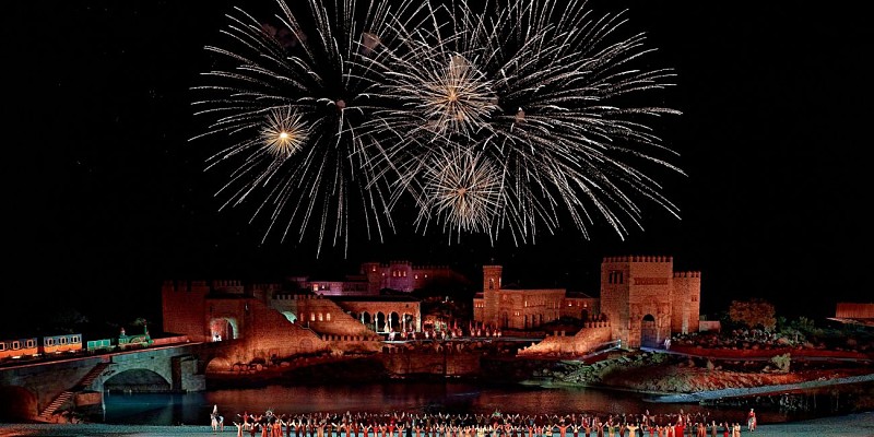 Puy du Fou España : Billet 1 jour + spectacle nocturne "El Sueño de Toledo" - Tolède