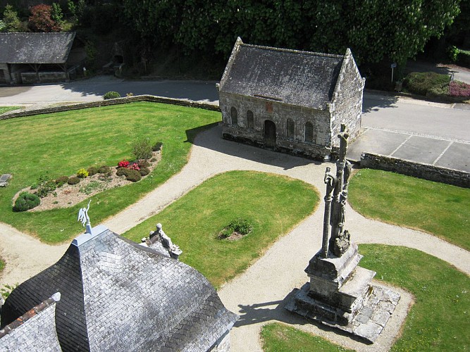 Enclos paroissial de Saint-Hernin